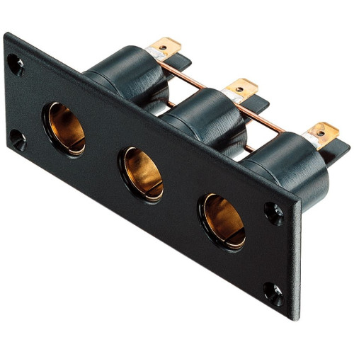 Vestavěná trojitá zásuvka