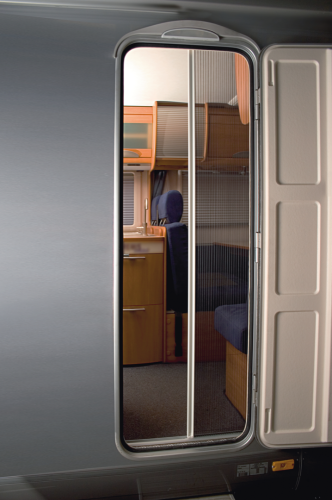 Moskytiéra REMICare II 650 x 1800 mm, rám 58