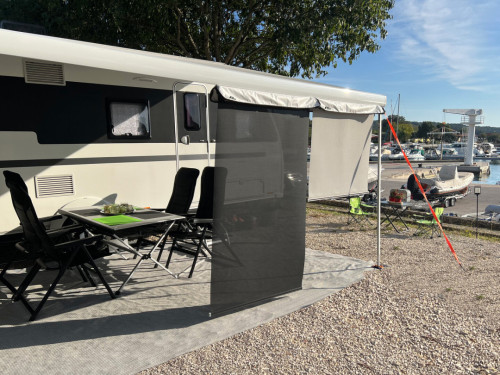 Sluneční clona PeggyPeg SunBreak bílo-šedá