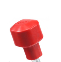 Náhradní knoflík opěrného kola červený